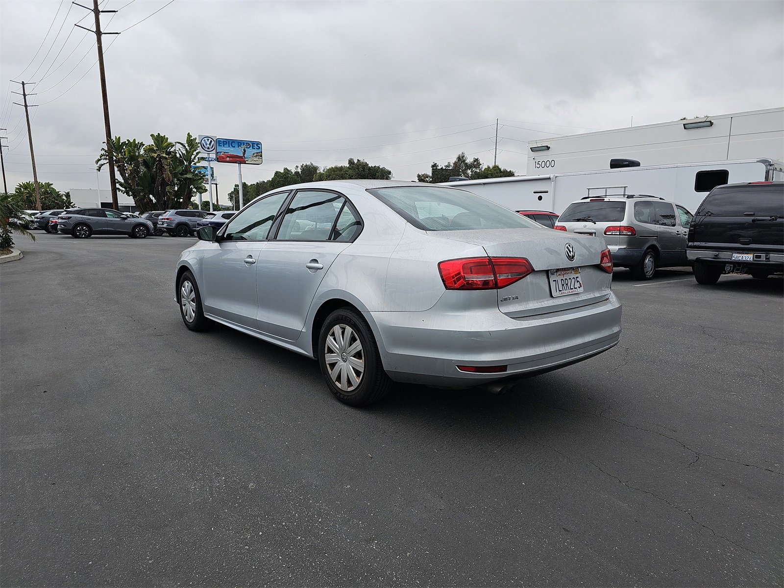 Used 2015 Volkswagen Jetta S image 7