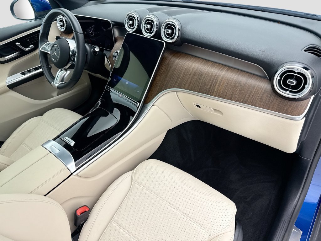 Certified 2026 Mercedes-Benz GLC 300 image 16