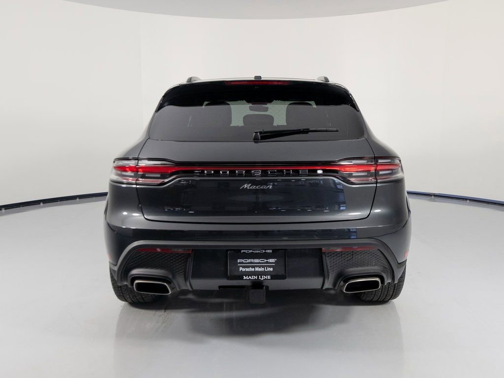 New 2026 Porsche Macan image 8