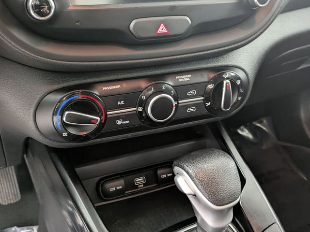 Used 2022 Kia Soul LX w/ Technology Package image 18