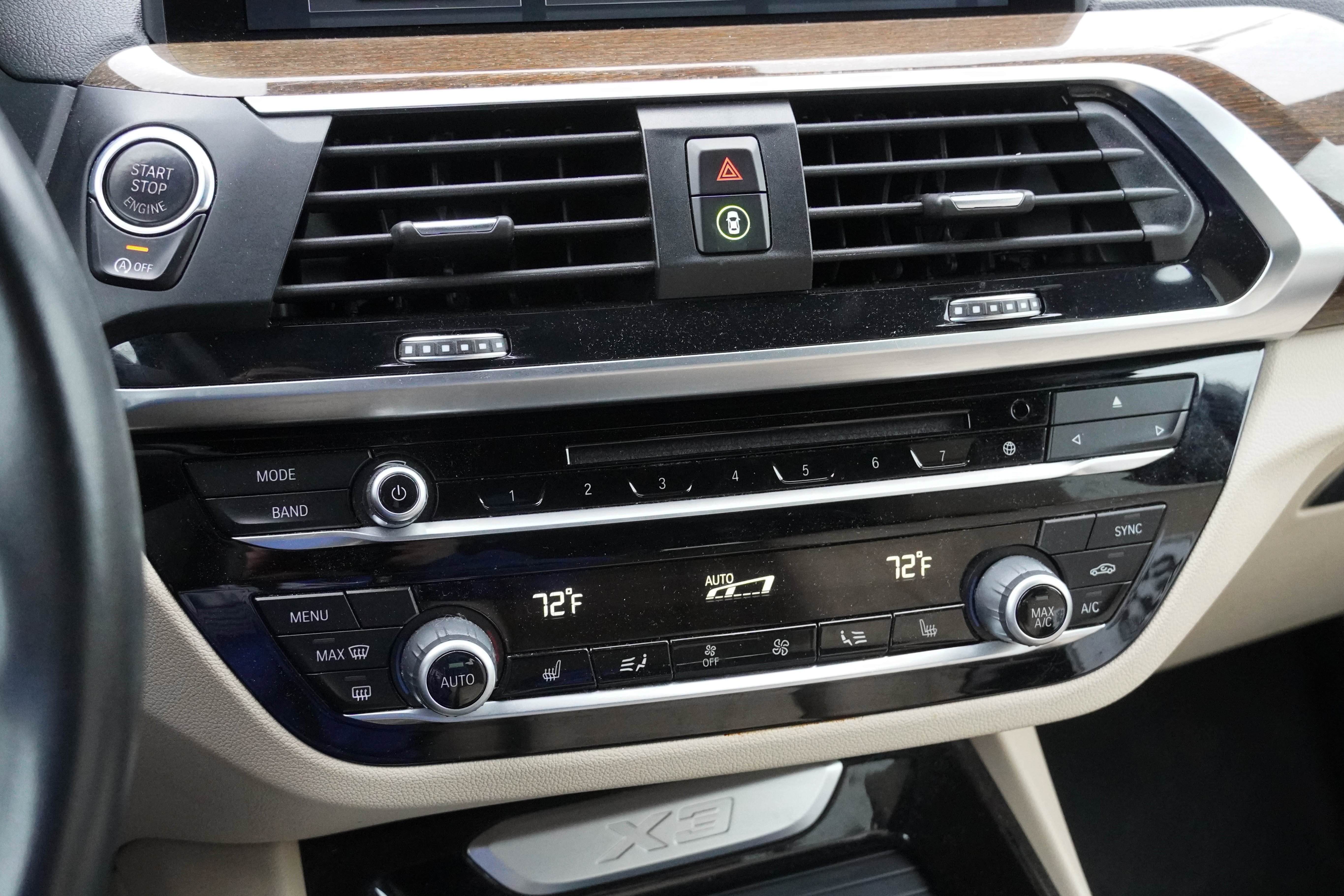 Used 2018 BMW X3 xDrive30i AWD/4WD image 29