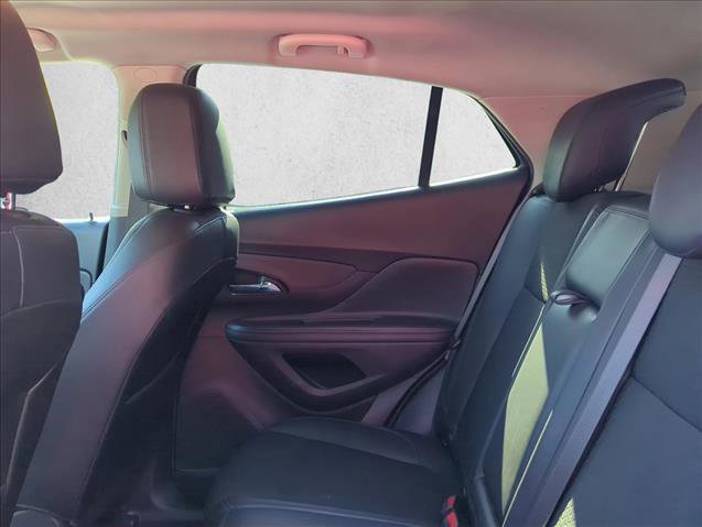 Used 2022 Buick Encore Preferred image 18