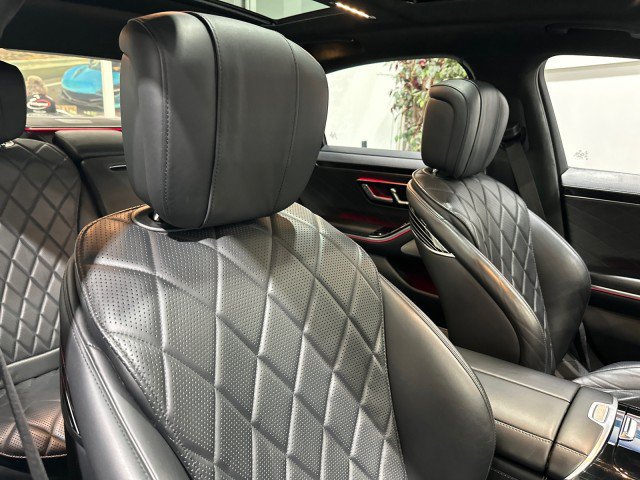 Used 2021 Mercedes-Benz S 580 4MATIC Sedan w/ AMG Line image 50
