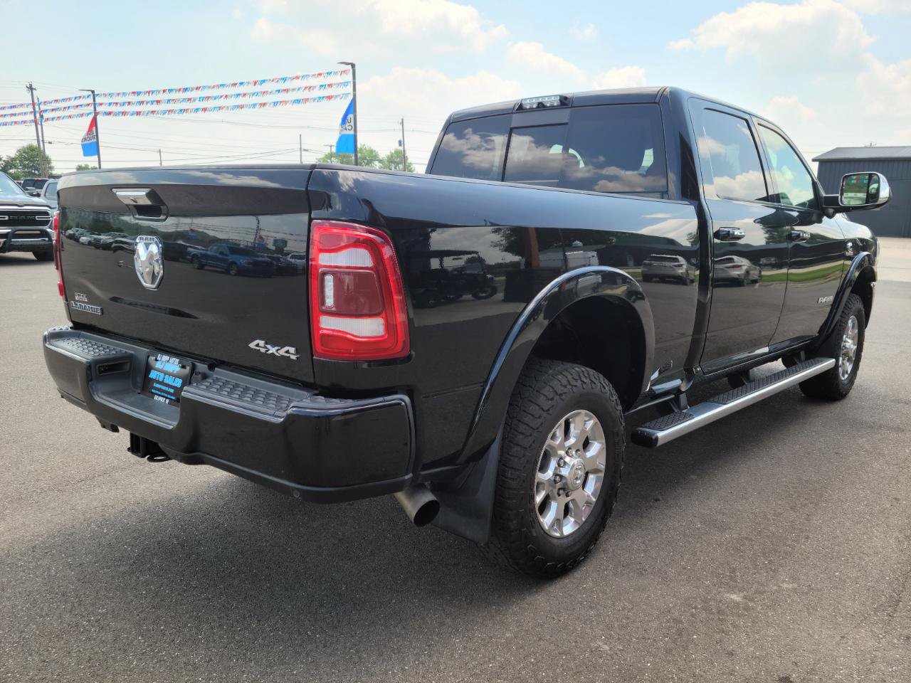 Used 2021 RAM 2500 Laramie AWD/4WD image 4