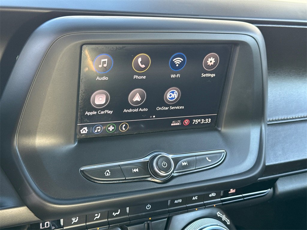 Used 2020 Chevrolet Camaro LT image 27