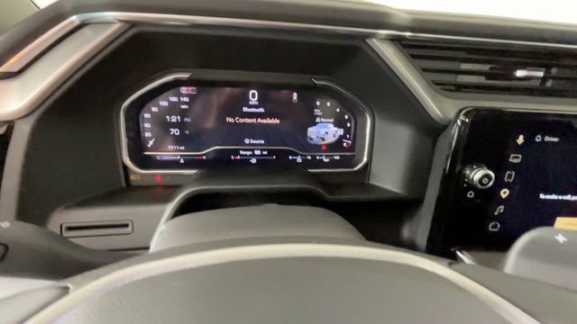 Used 2024 GMC Sierra 1500 Denali AWD/4WD image 25