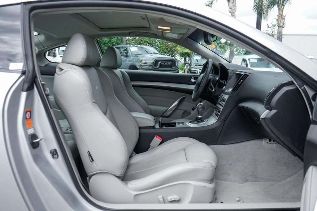 Used 2008 INFINITI G37 Journey w/ Premium Pkg RWD image 40