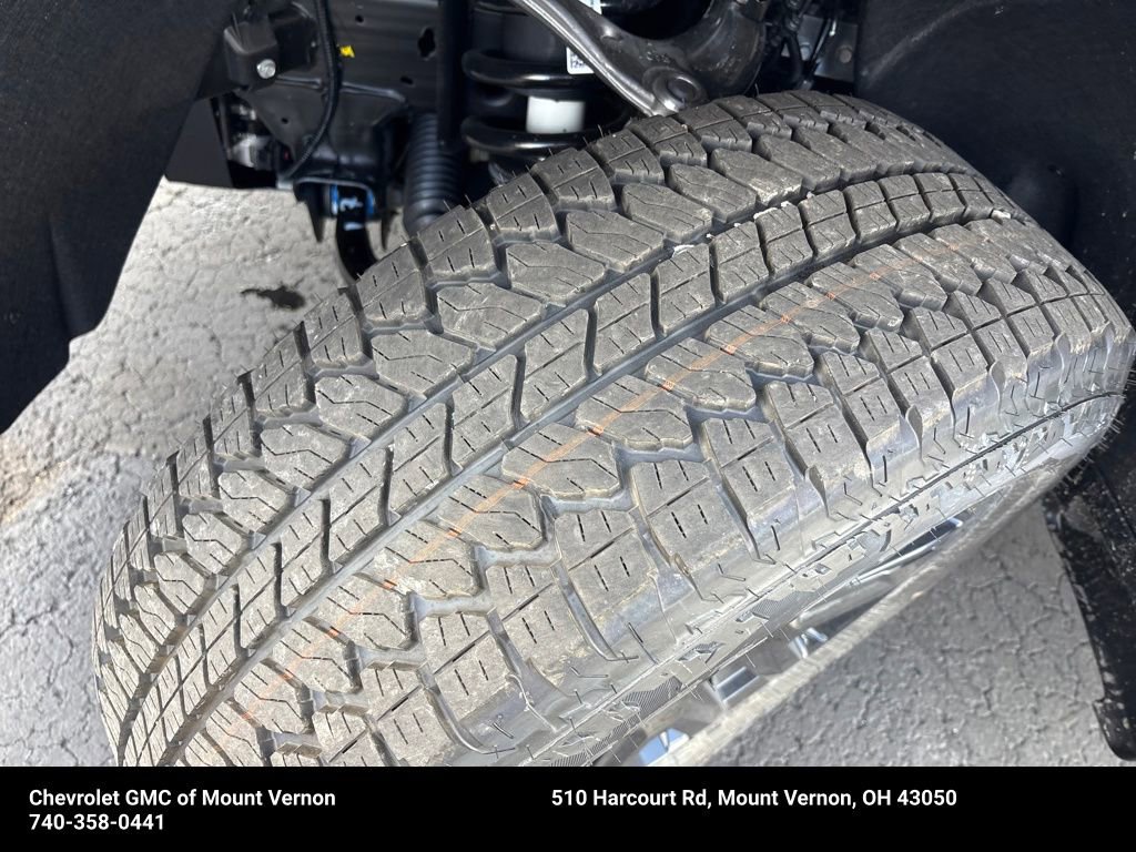 New 2026 Chevrolet Silverado 1500 Custom Trail Boss w/ Dark Appearance Package AWD/4WD image 22