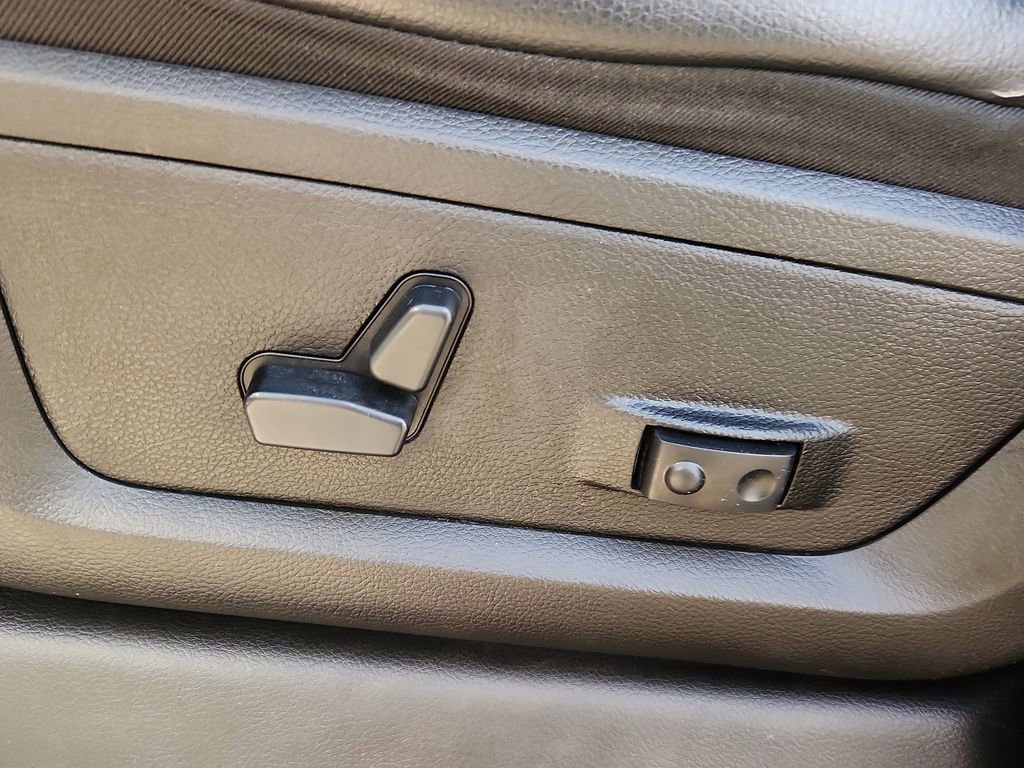 Used 2020 RAM 2500 Laramie AWD/4WD image 8