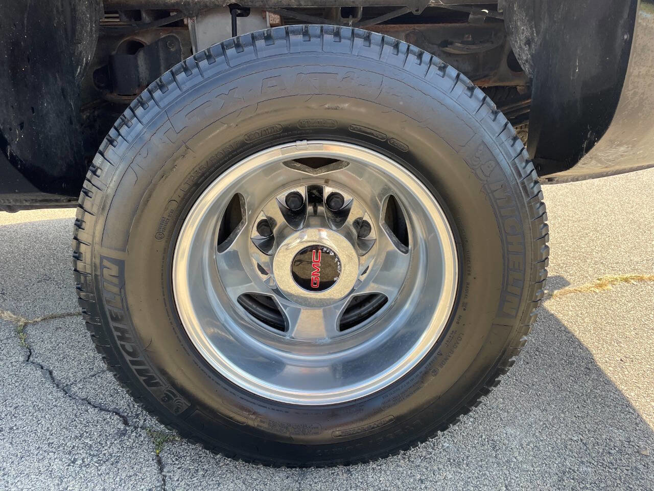 Used 2016 GMC Sierra 3500 Denali w/ Duramax Plus Package image 12