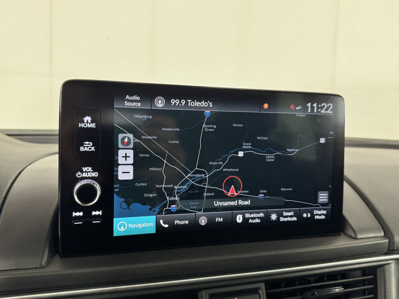 Used 2023 Honda Pilot Touring image 16