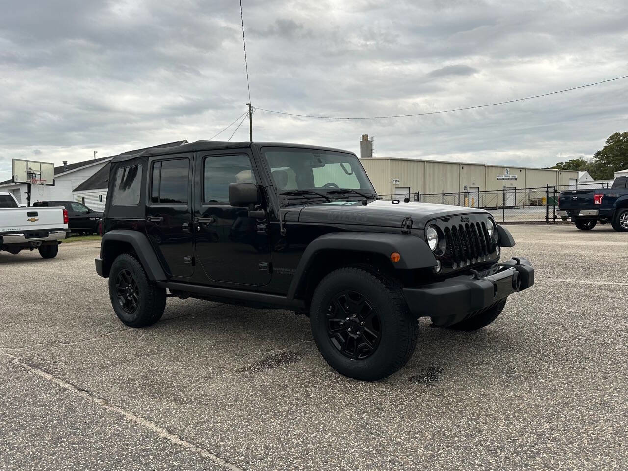 Used 2015 Jeep Wrangler Unlimited Sport