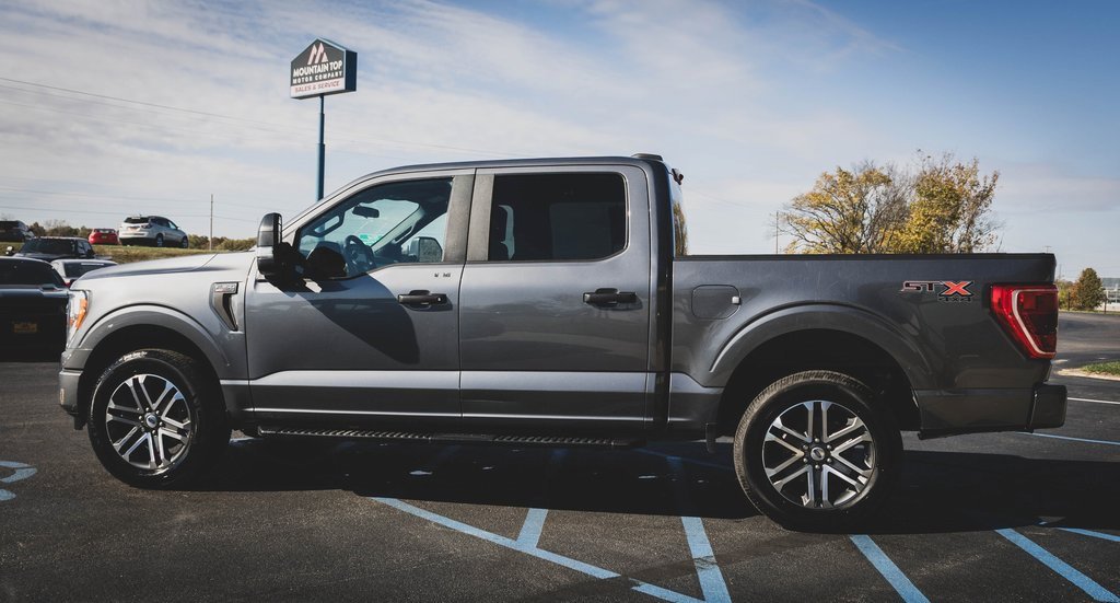 Used 2021 Ford F150 XL w/ STX Appearance Package image 9