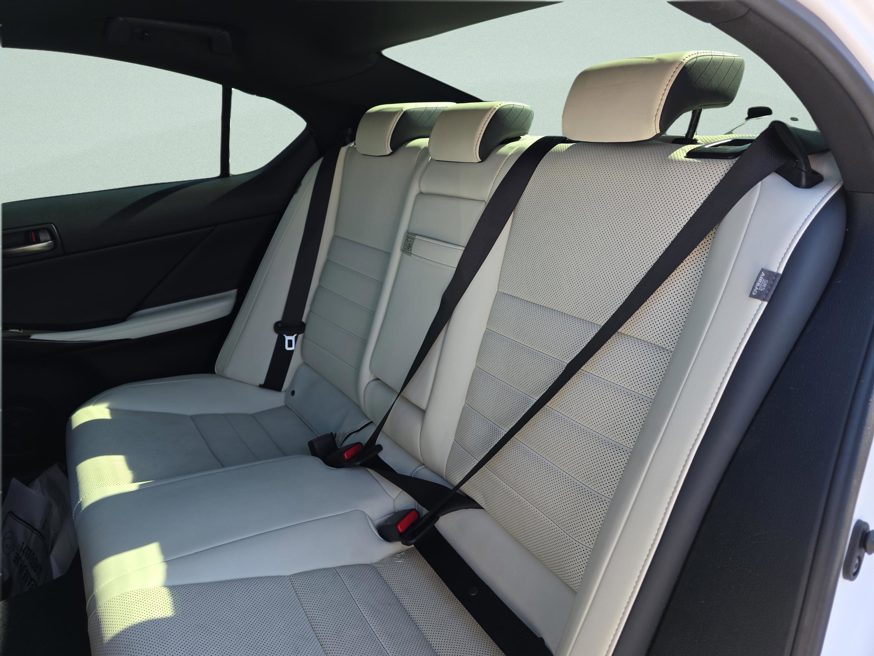 Used 2022 Lexus IS 350 F Sport image 16