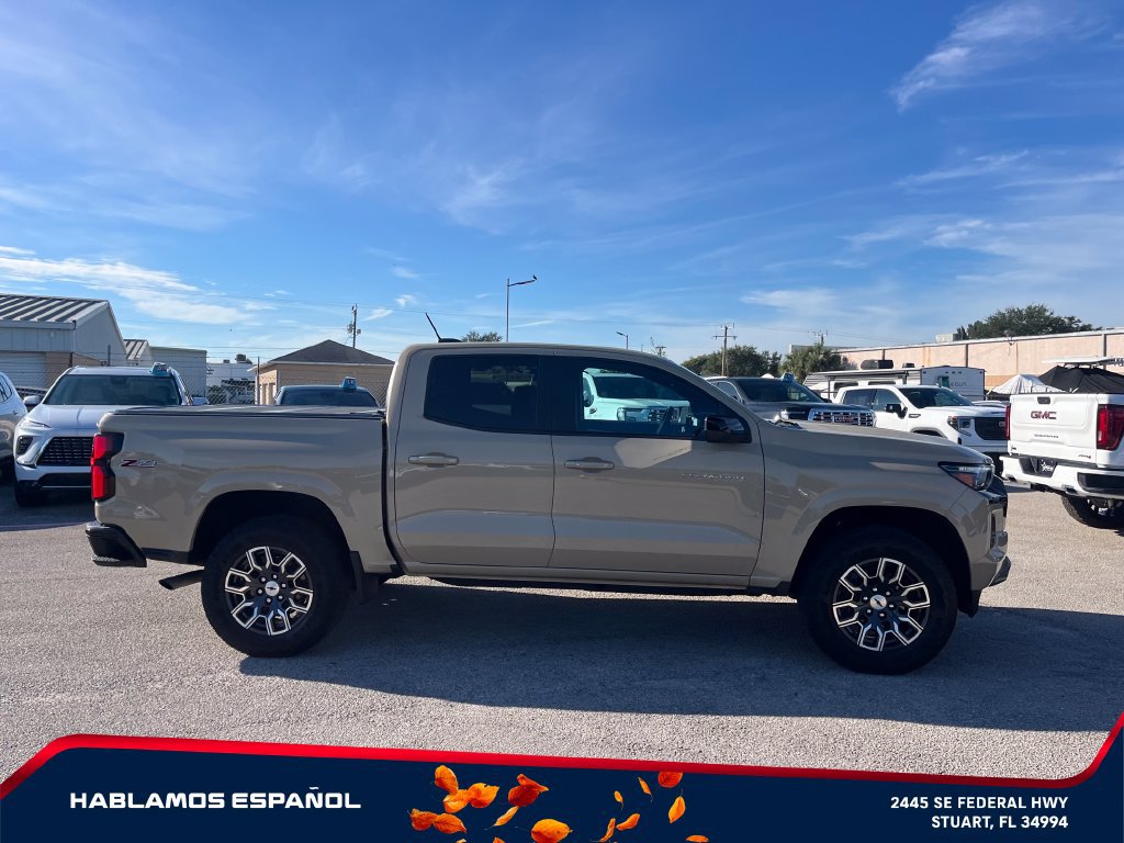 Used 2023 Chevrolet Colorado Z71 w/ Z71 Convenience Package 2 AWD/4WD image 8