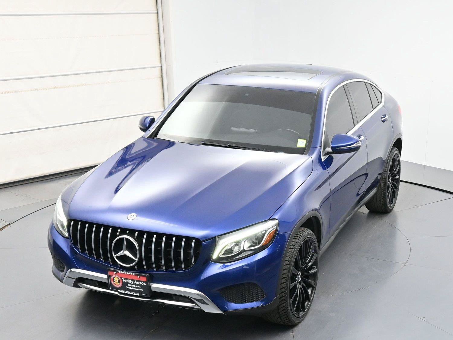 Used 2018 Mercedes-Benz GLC 300 4MATIC Coupe image 16