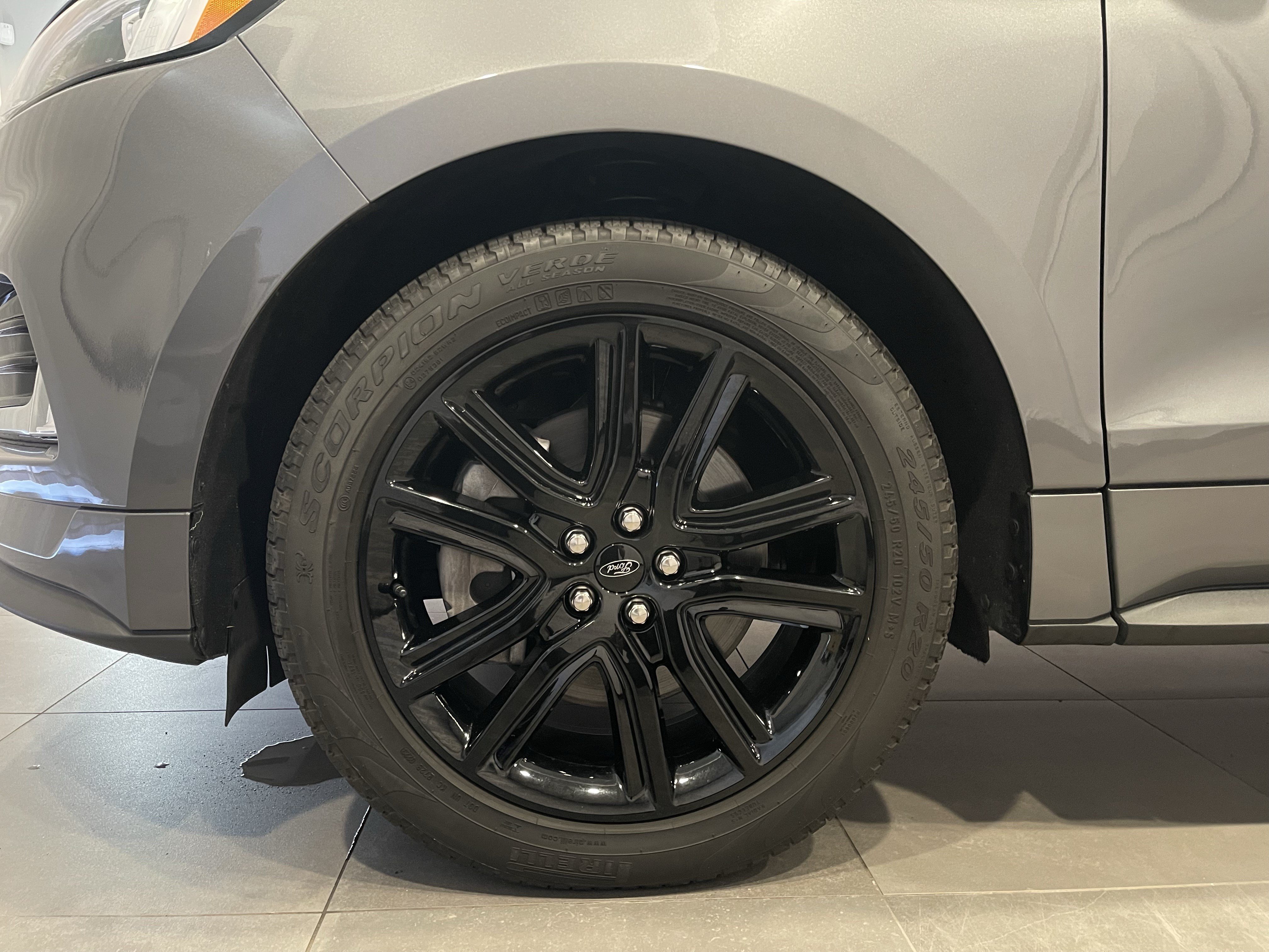 Used 2023 Ford Edge ST-Line AWD/4WD image 7
