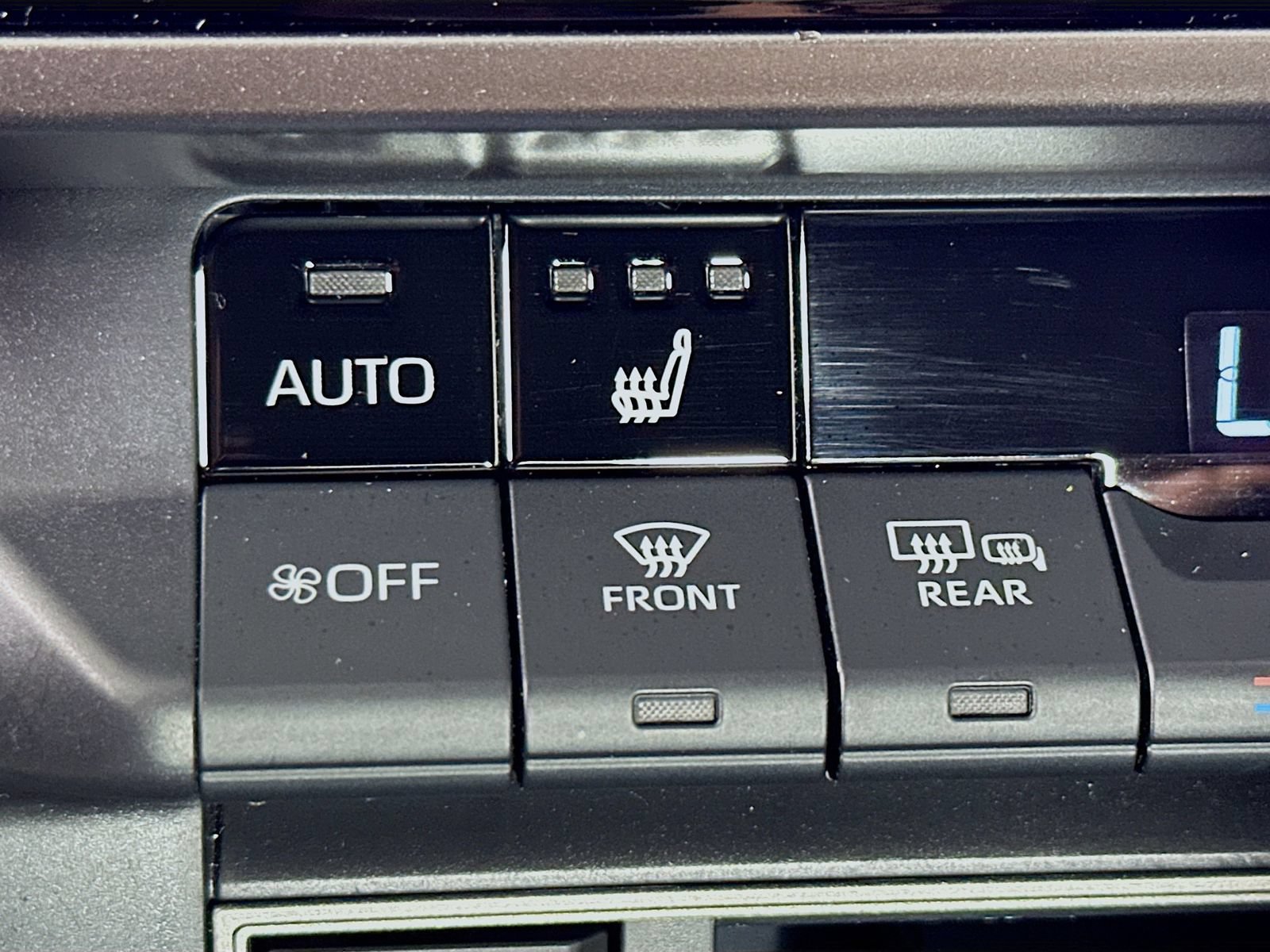 Certified 2025 Toyota Camry XLE AWD/4WD image 20