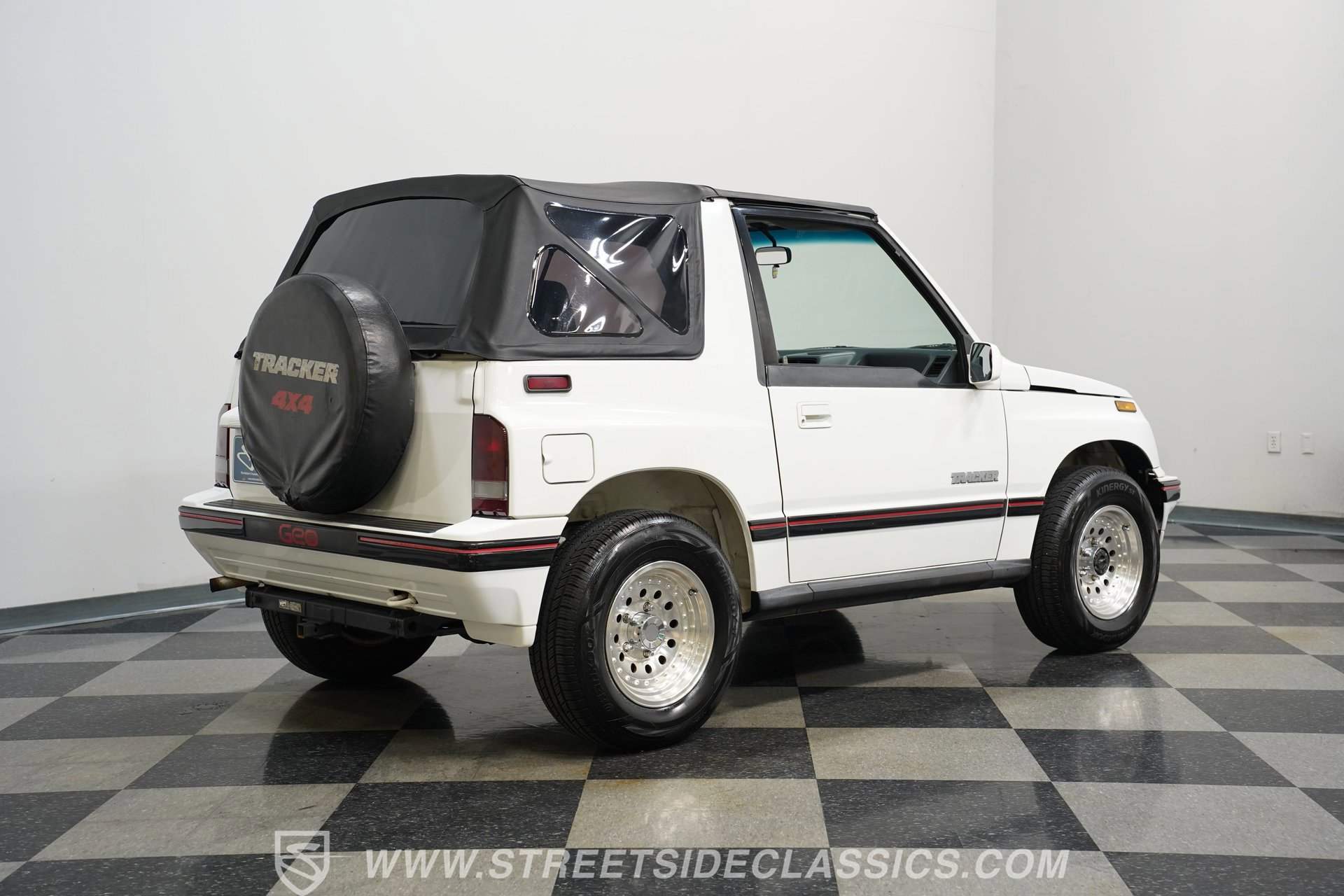 Used 1990 Geo Tracker 4x4 image 12