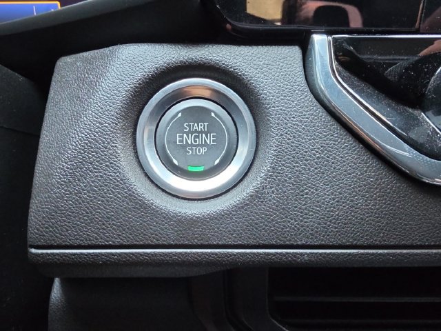Used 2025 Chevrolet Colorado Trail Boss AWD/4WD image 29