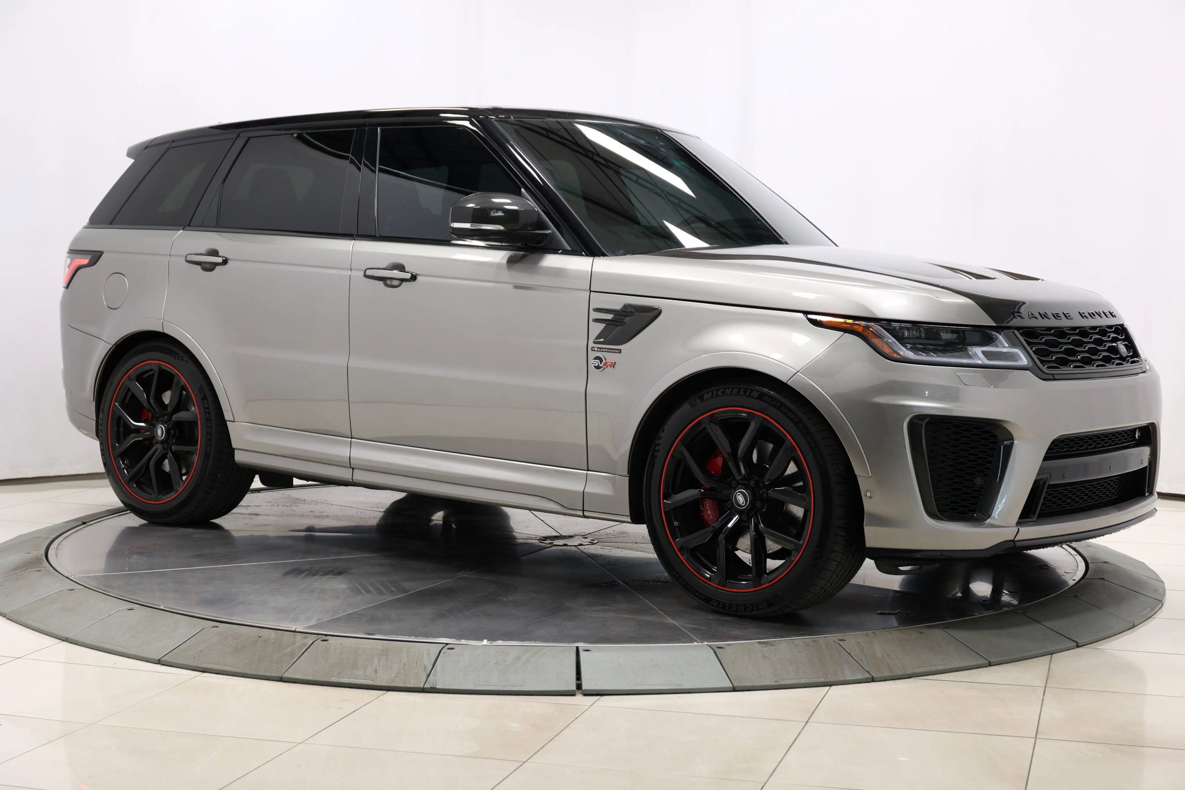Used 2020 Land Rover Range Rover Sport SVR image 85