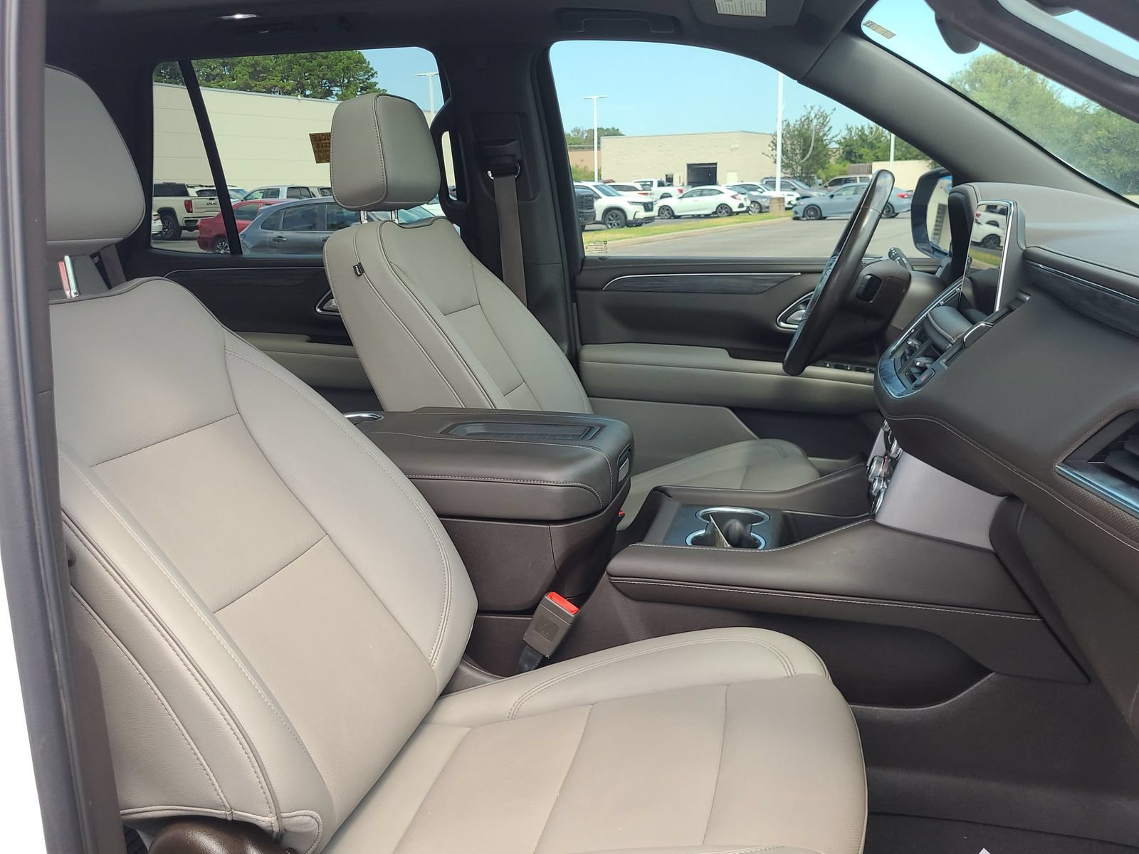 Used 2022 GMC Yukon SLT AWD/4WD image 21