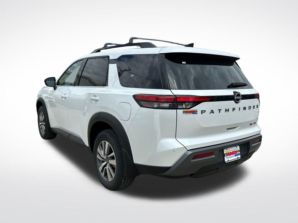 New 2026 Nissan Pathfinder SL AWD/4WD image 3