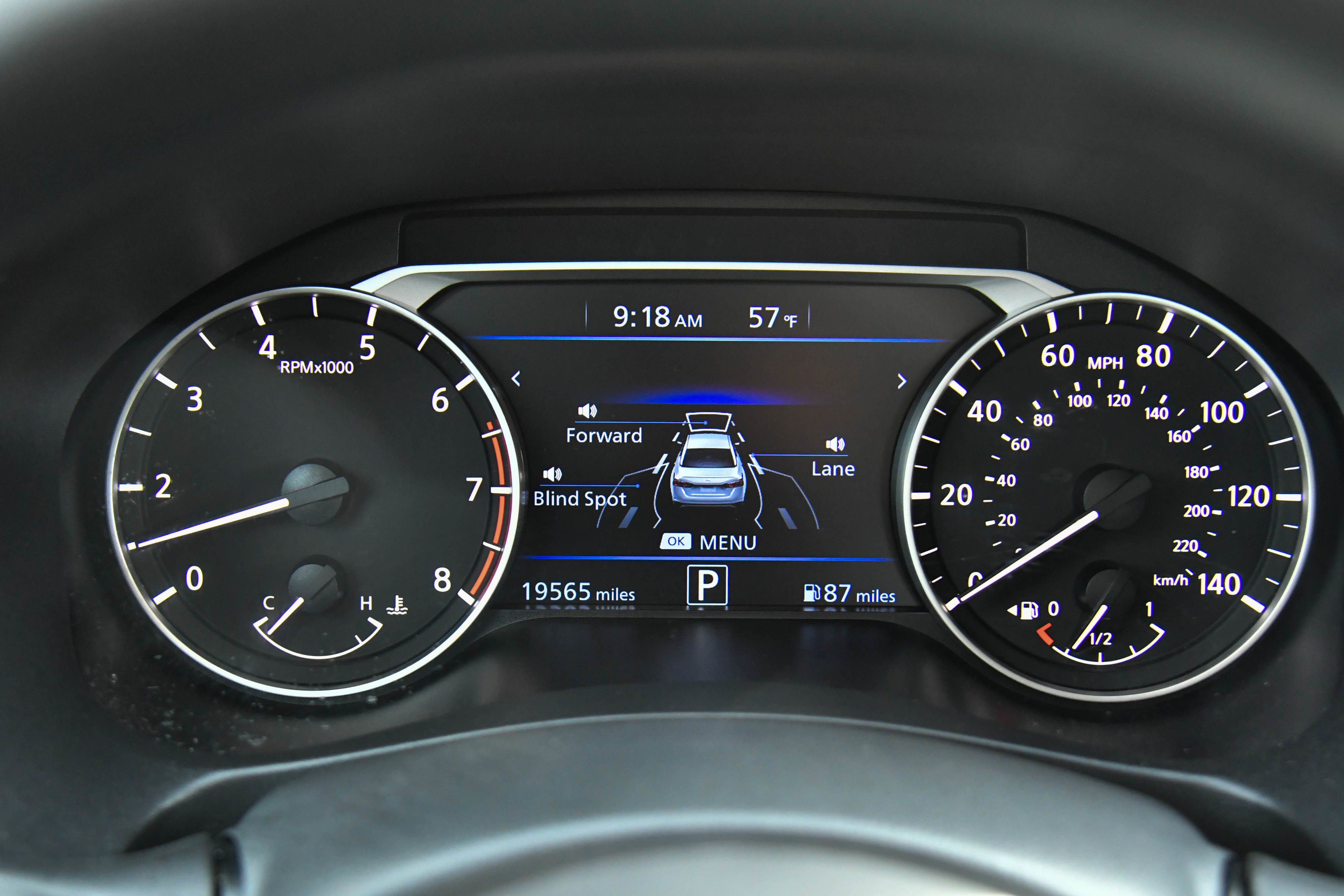 Used 2025 Nissan Altima 2.5 SV image 25