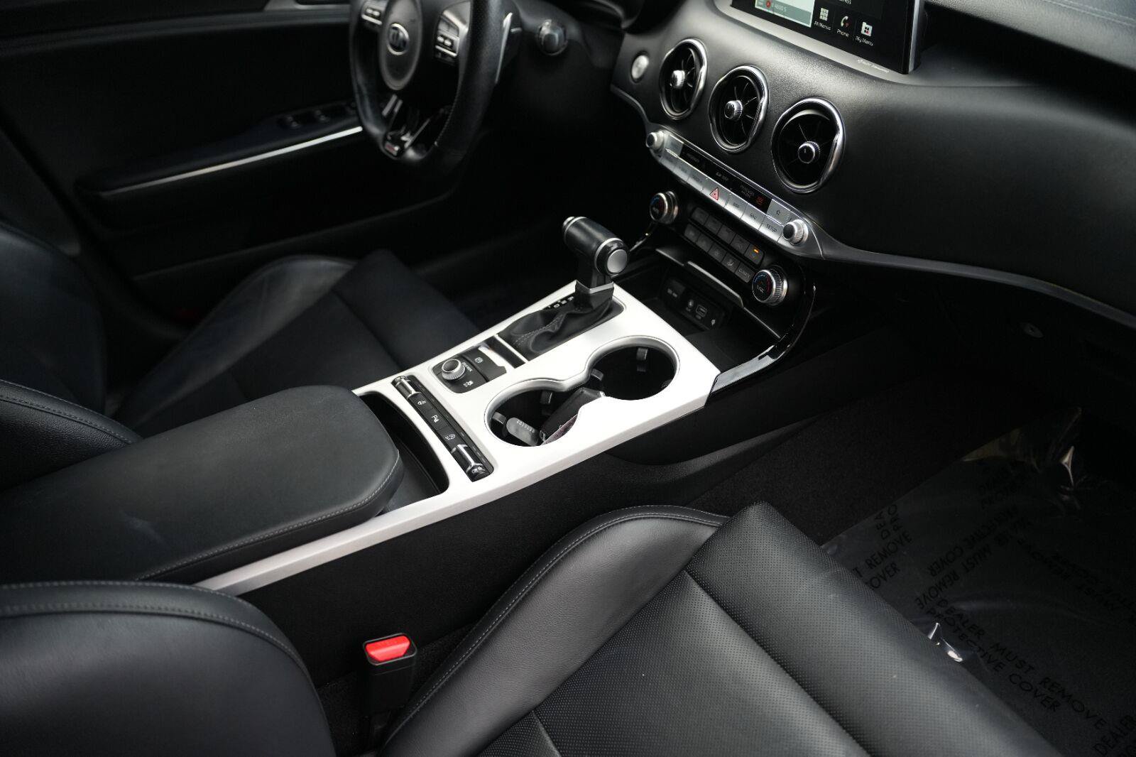 Used 2021 Kia Stinger GT1 AWD/4WD image 25