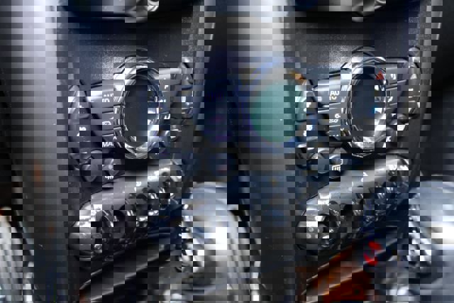 Used 2013 MINI Cooper Paceman S image 18