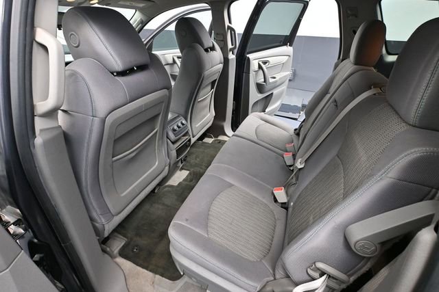 Used 2015 Chevrolet Traverse LS AWD/4WD image 33