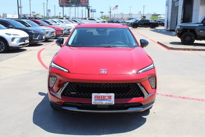 New 2025 Buick Envision Sport Touring image 8