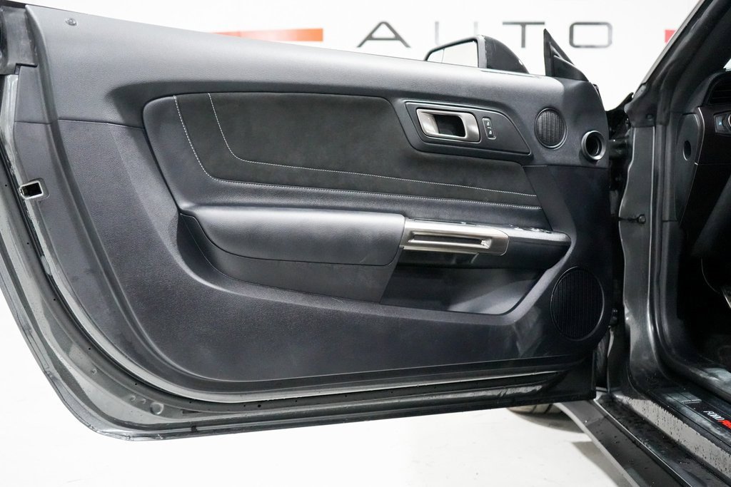 Used 2018 Ford Mustang Shelby GT350 w/ Electronics Package image 27