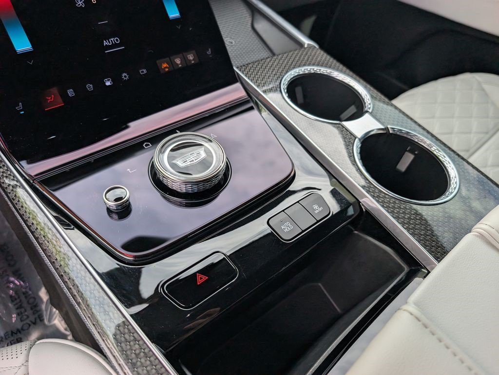 Certified 2025 Cadillac Escalade V AWD/4WD image 29
