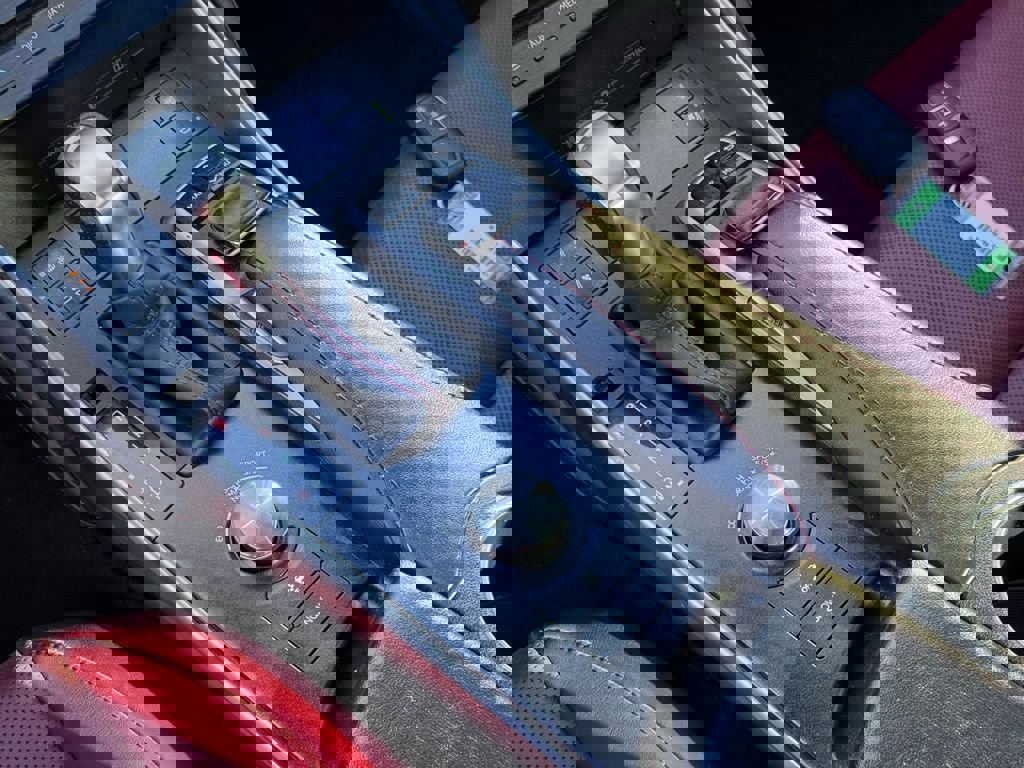 Used 2019 Lexus IS 300 F Sport w/ F Sport Package image 35