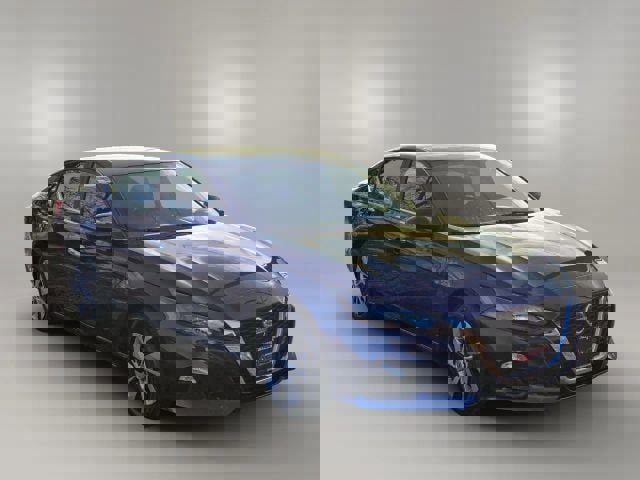 Used 2022 Nissan Altima 2.5 S image 3