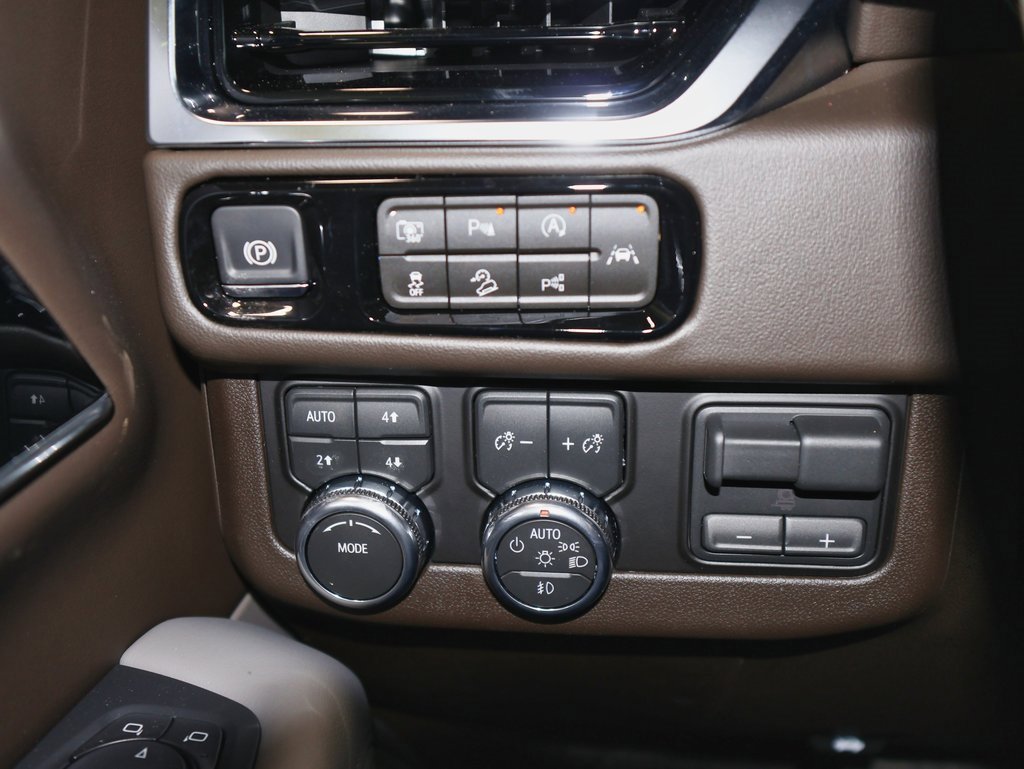 New 2026 GMC Yukon XL Elevation w/ Elevation Premium Package image 30