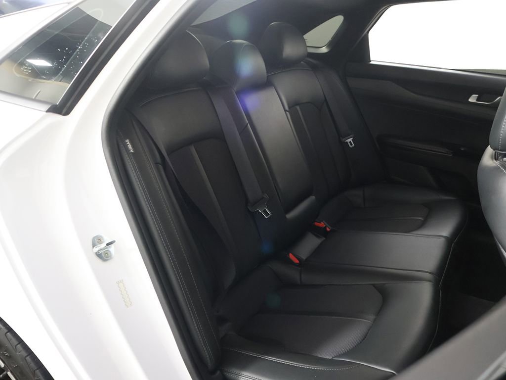 Used 2022 Kia K5 GT-Line AWD/4WD image 34