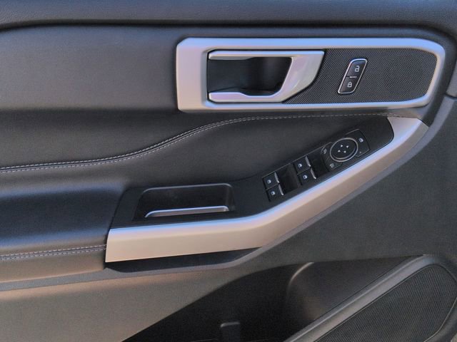 Used 2023 Ford Explorer XLT w/ Class IV Trailer Tow Package image 24