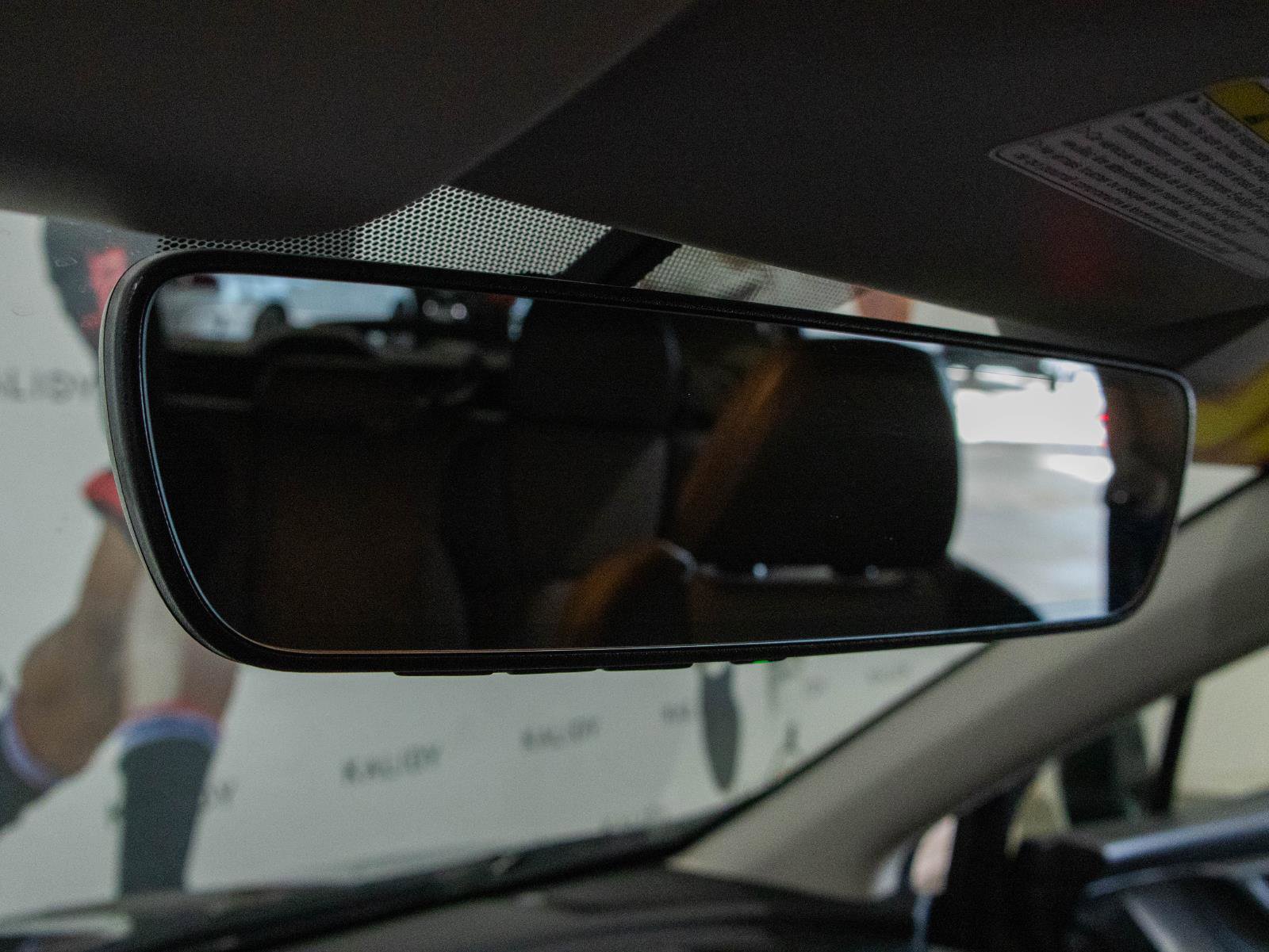 Used 2022 Subaru Crosstrek 2.5i Sport w/ Moonroof Package image 12