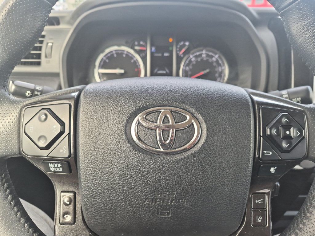 Certified 2024 Toyota 4Runner TRD Off-Road AWD/4WD image 23
