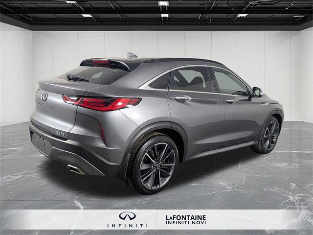 Used 2025 INFINITI QX55 Essential image 5