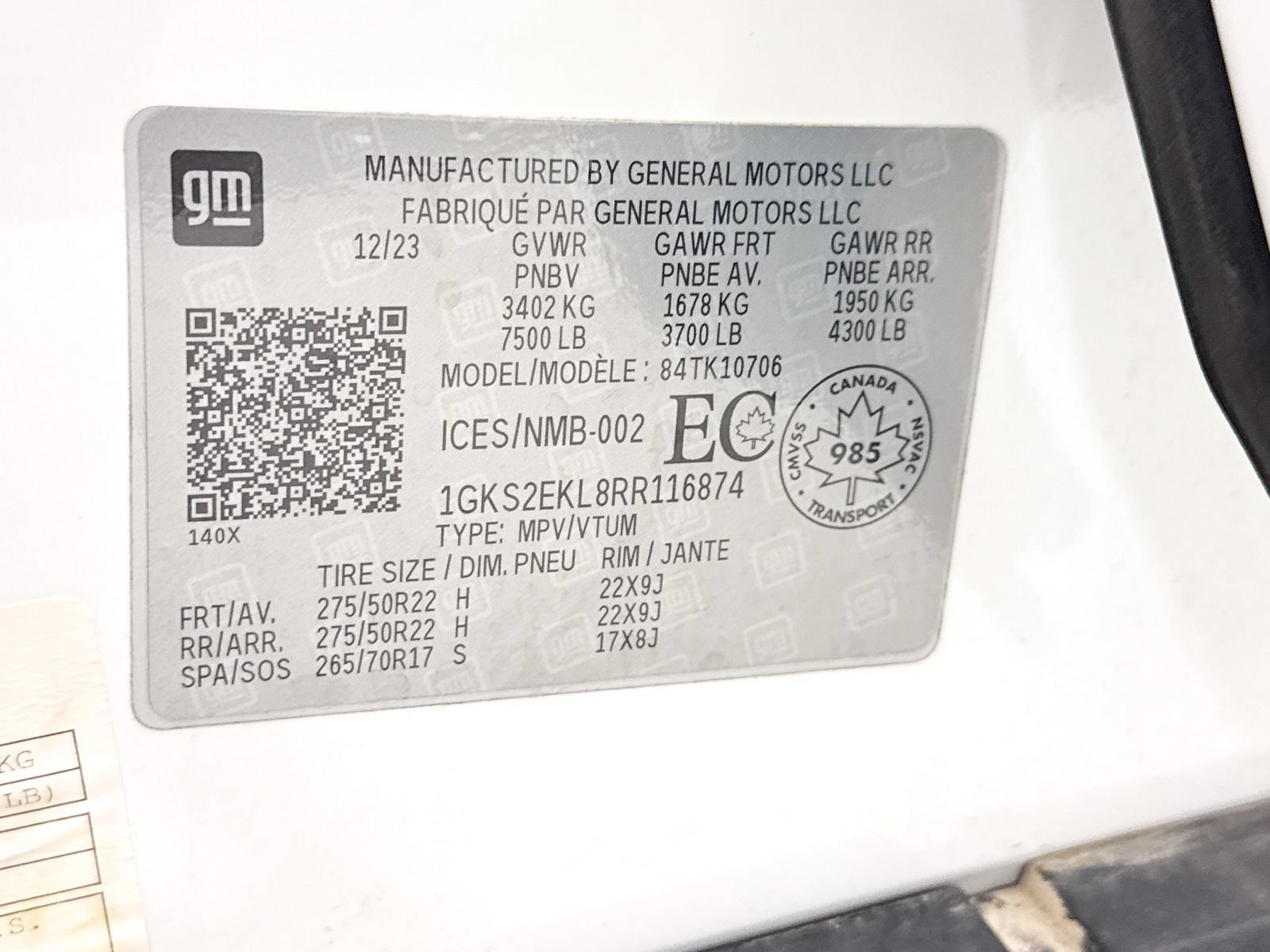 Used 2024 GMC Yukon Denali Ultimate AWD/4WD image 42