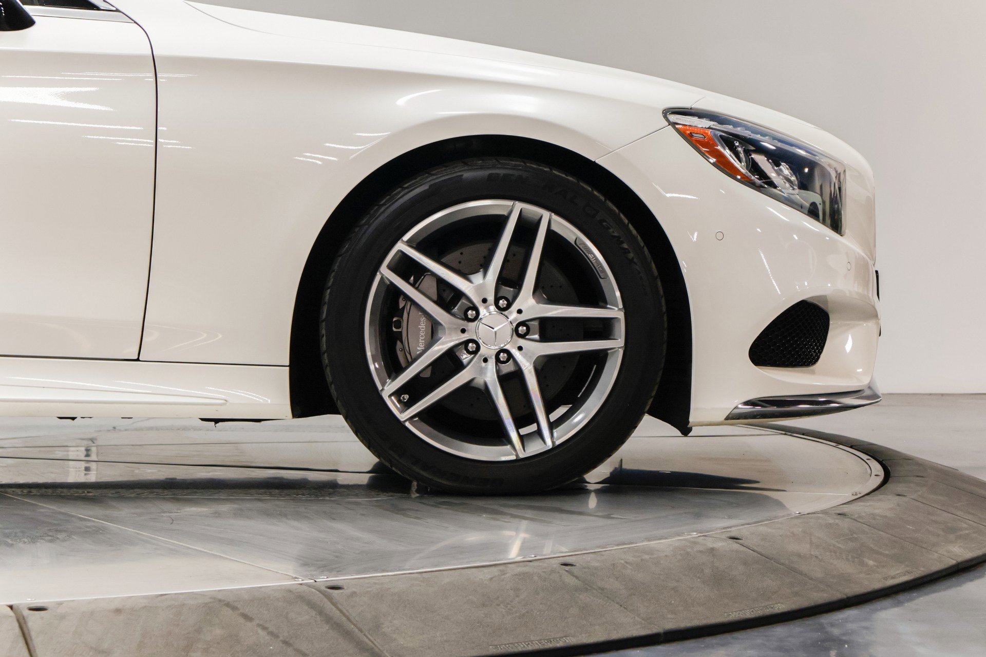 Used 2017 Mercedes-Benz S 550 Cabriolet w/ Sport Package image 18