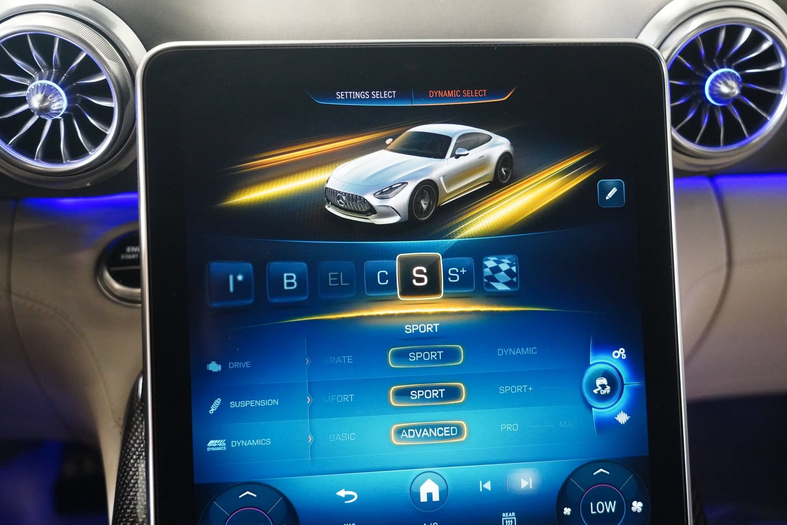 Certified 2025 Mercedes-Benz AMG GT 63 S image 25