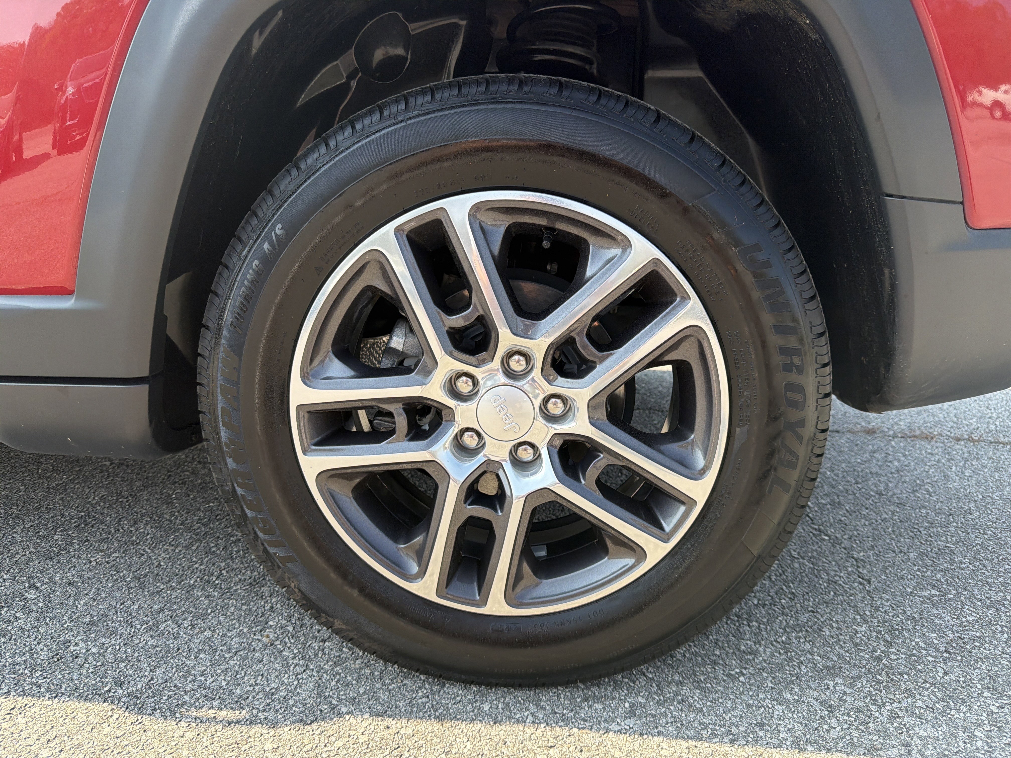 Used 2019 Jeep Compass Latitude w/ Popular Equipment Group image 20