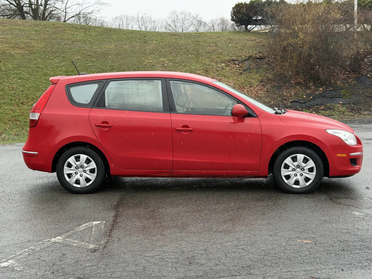 Used 2012 Hyundai Elantra GLS image 4