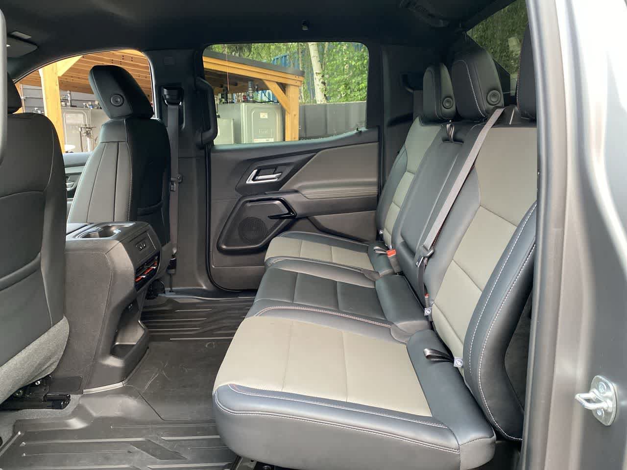 Used 2026 Chevrolet Silverado EV Trail Boss AWD/4WD image 16
