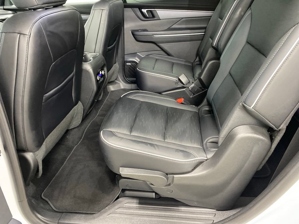 Certified 2026 Buick Enclave Sport Touring AWD/4WD image 27
