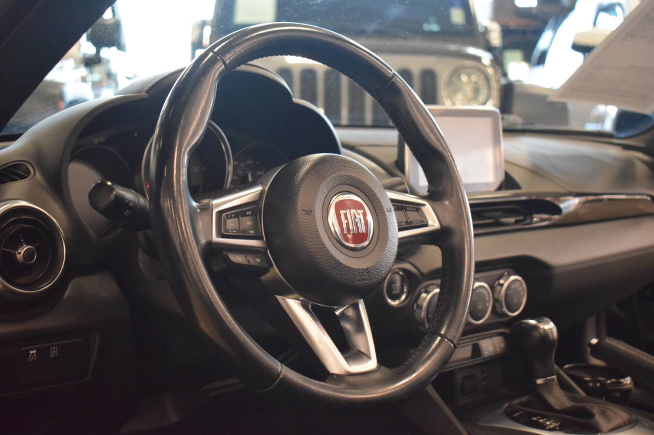 Used 2017 FIAT 124 Spider Lusso image 49